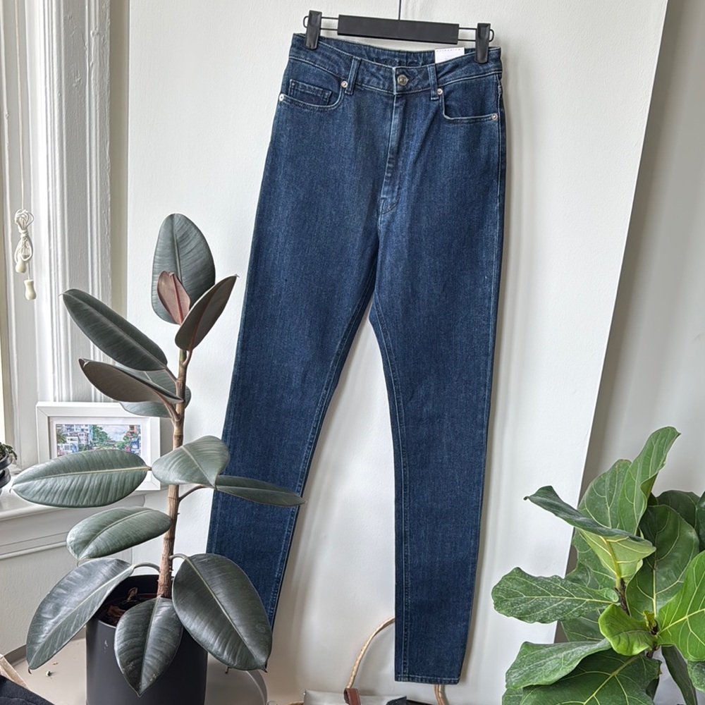 Women’s Blue Jeans
